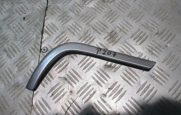 Peugeot 207 Front door trim bar 