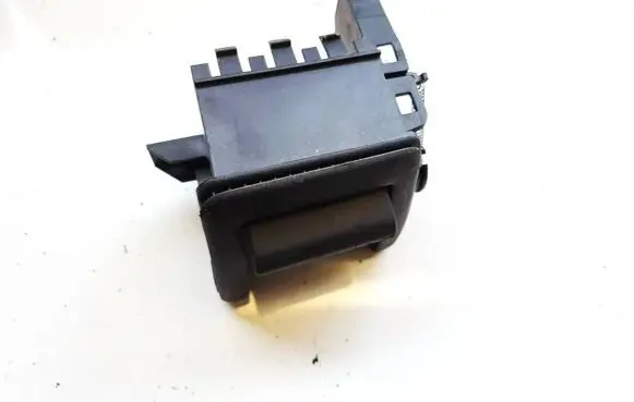Audi Q7 4L Seat back rest lock catch 4l0885538 8341481