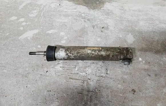 BMW 5 E60 E61 Rear shock absorber/damper 6786524 814904004892