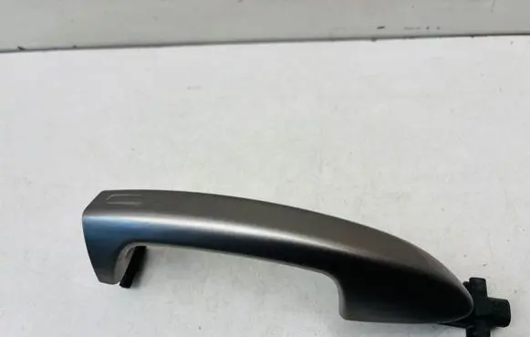 Volkswagen PASSAT B7 Front door exterior handle 3C0837209
