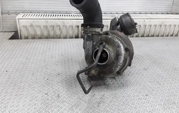 Mazda 323 F Turbo VJ300010 4V12256D RF4F