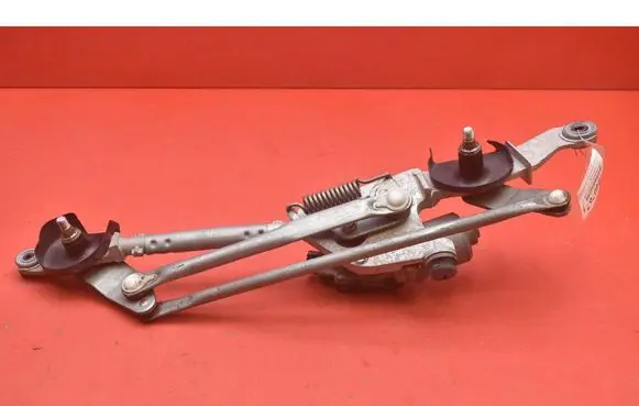 Toyota Corolla E10 Front wiper linkage and motor 85110-12C80