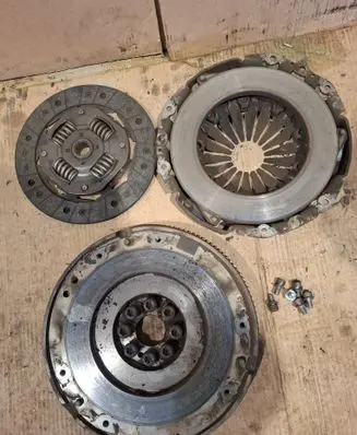 Opel Vivaro Clutch set kit 8200474648