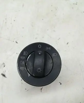 Audi A4 S4 B7 8E 8H Light switch 8E0941531C K08071