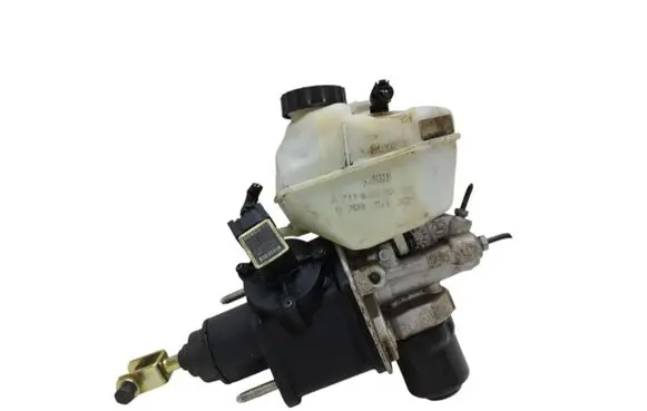 Mercedes-Benz E W211 Master brake cylinder A0004300312 A2114300302 0204251302