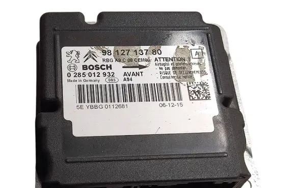 Peugeot 2008 I Airbag control unit/module 9812713780 0285012932