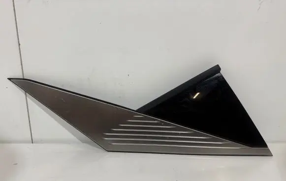 Renault Scenic E-Tech V Front bumper lower grill 833812243