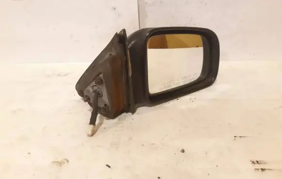 Hyundai Lantra II Front door electric wing mirror E4021001