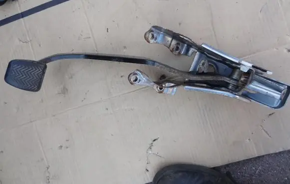 Toyota Auris 150 Brake pedal XXXXXXXXXXXXX