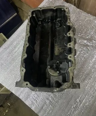 Volkswagen PASSAT B6 Oil sump BMP