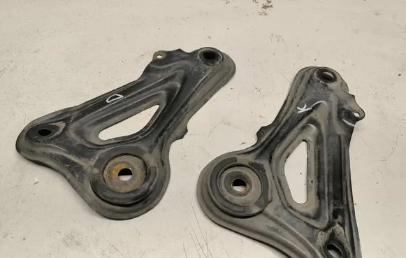 Toyota Avensis T270 Other under body part 