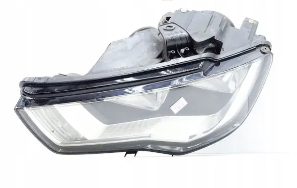 Audi A3 S3 8V Headlight/headlamp 8V0941003AJ