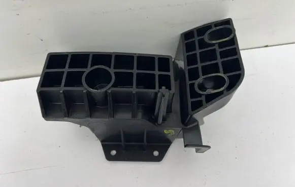 Ford Escort Fender mounting bracket N1WB16164AC