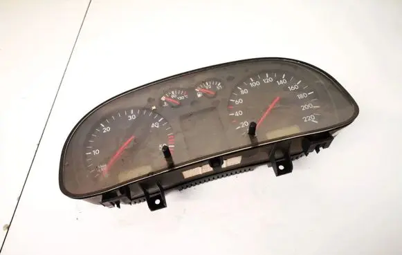 Volkswagen Golf IV Speedometer (instrument cluster) 1035100002
