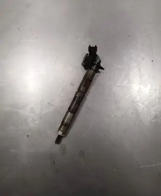 Toyota Corolla E140 E150 Fuel injector 0445116054 236700w020