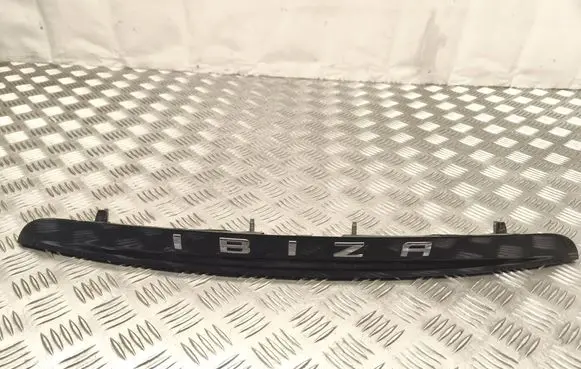 Seat Ibiza IV (6J,6P) Trunk door license plate light bar 6J882757 AR310180 960180000