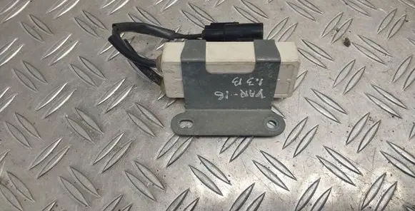 Toyota Yaris Coolant fan relay 2468107970