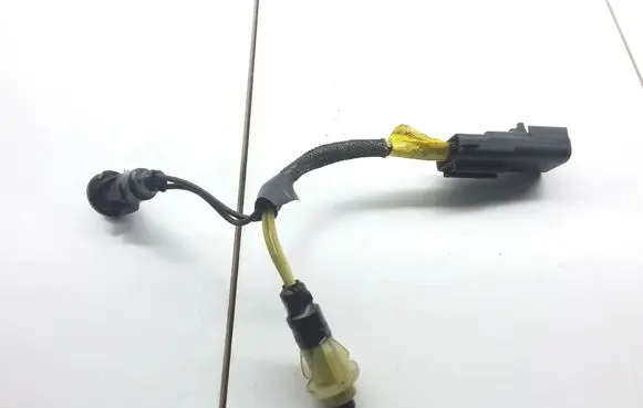 Chrysler PT Cruiser Clutch pedal sensor 04671756AB 72430D