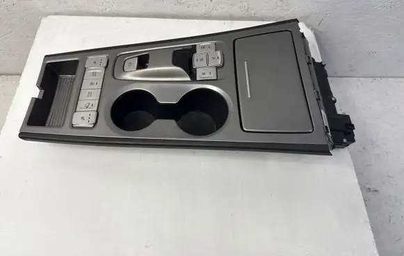 Hyundai Kona I Trim molding 84651K4100