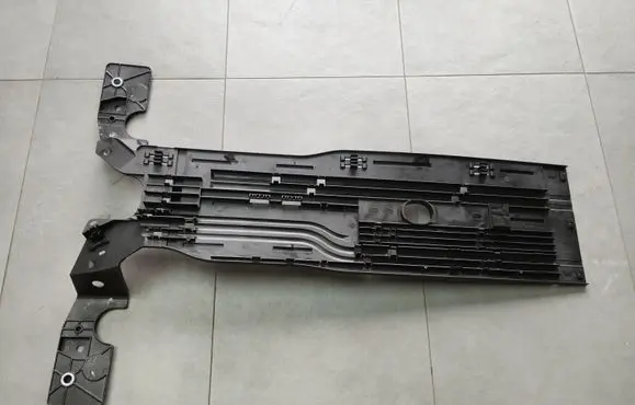 Audi Q4 Sportback e-tron Center/middle under tray cover 1EA971341D