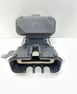 BMW 5 F10 F11 Fuse box cover 7555179 586509