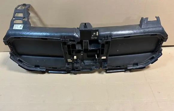 BMW 1 F70 Intercooler air guide/duct channel 5A571A4 T863209