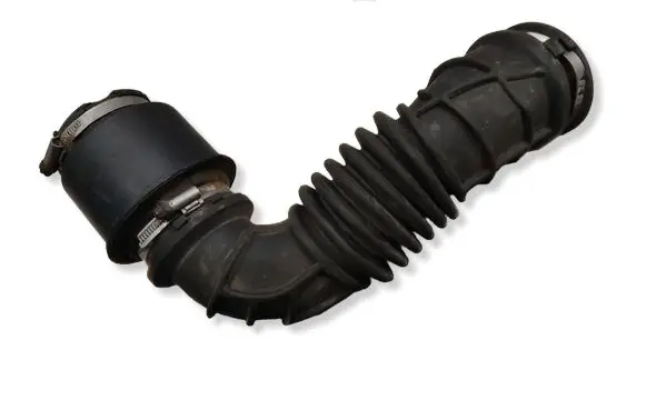 Opel Antara Turbo air intake inlet pipe/hose 95135922