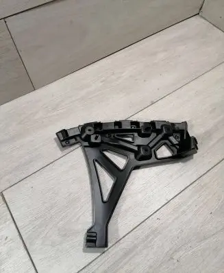 Renault Twingo III Bumper support mounting bracket corner 850442507R