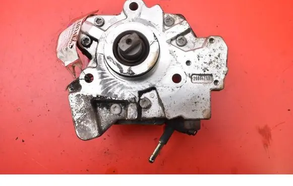 Toyota Auris 150 Fuel injection high pressure pump 0445010105