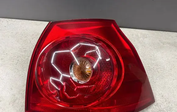 Volkswagen Golf V Rear/tail lights