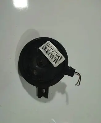Hyundai i30 Horn signal D00033
