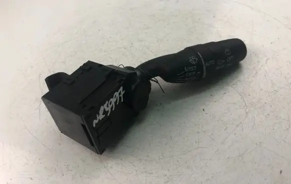 Honda CR-V Indicator stalk M29843