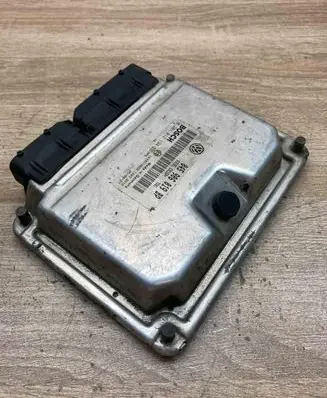 Volkswagen Polo Engine control unit/module ECU 045906019BP 0281012194