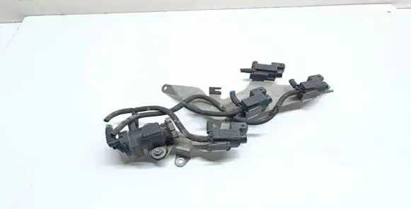 BMW 7 F01 F02 F03 F04 Vacuum valve 8509323 7810831 8507930
