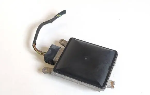BMW 7 F01 F02 F03 F04 Blind spot module 6859179