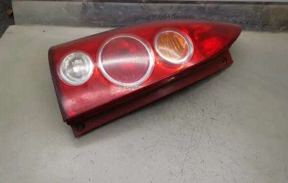 Mazda Premacy Rear/tail lights