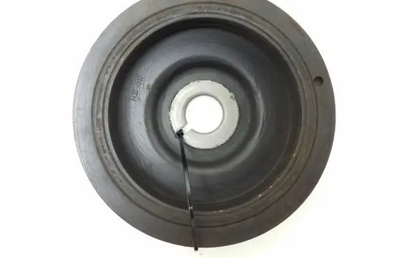 Mercedes-Benz A W176 Crankshaft pulley A6070300003