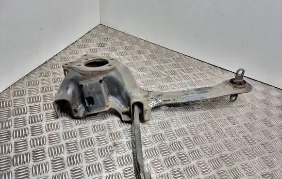 Ford C-MAX II Rear wheel hub Bv615a968bf