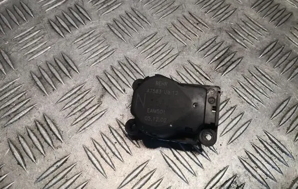 Mercedes-Benz S W220 Intake manifold valve actuator/motor A2208201042 2208201042