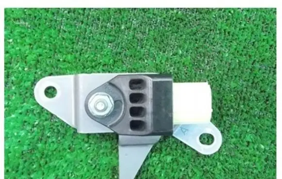 Subaru Impreza III Airbag deployment crash/impact sensor 98235AG060