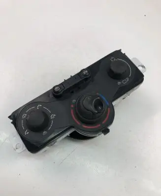Renault Kangoo I Climate control unit 5F2140100