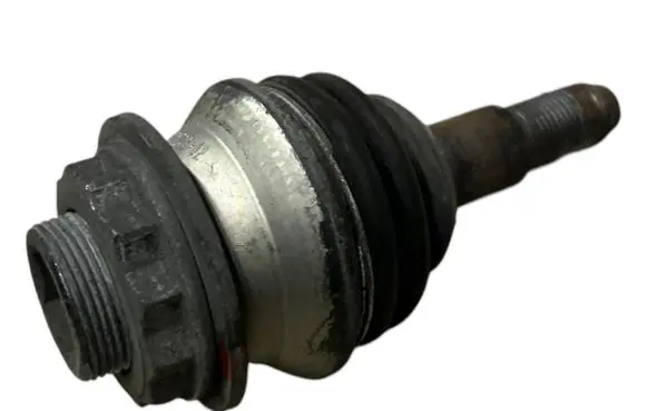 BMW 7 G11 G12 Driveshaft outer CV joint 6852536 31106852536