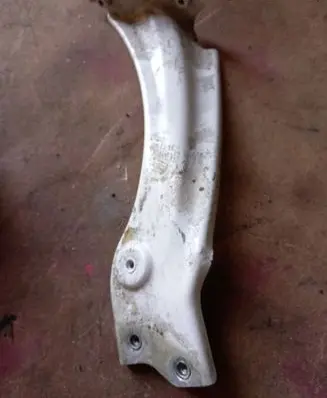 Skoda Superb B8 (3V) Fender mounting bracket 3V0821141