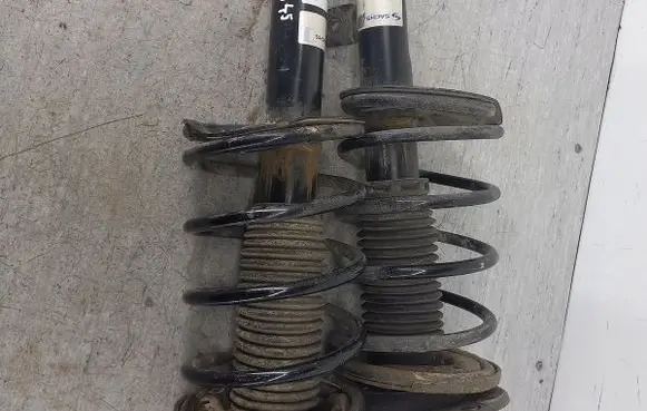 Peugeot 206 CC Front shock absorber/damper 313043313044