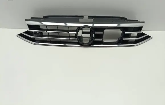 Volkswagen PASSAT B8 Front bumper upper radiator grill 3G0853653P
