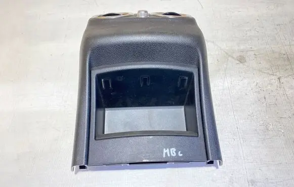 Other center console (tunnel) element