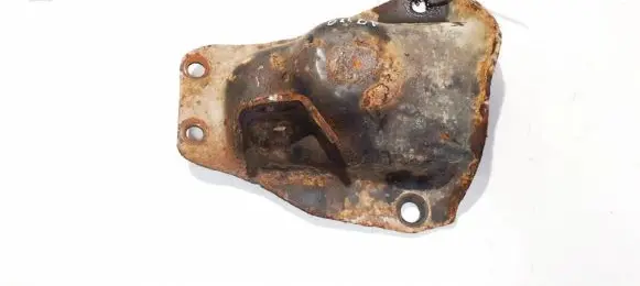 Volkswagen Crafter Engine mounting bracket