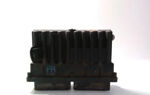 Opel Zafira A Coolant fan relay 09131730 252620