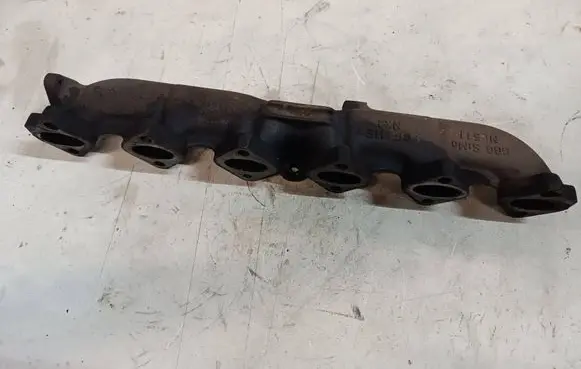 BMW 5 E39 Exhaust manifold 2248166
