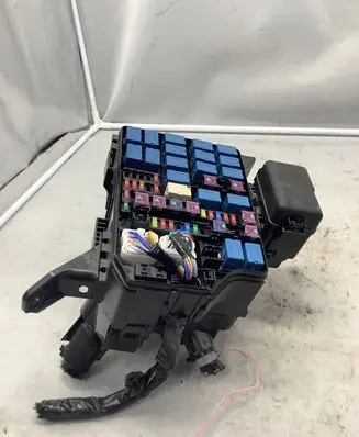 Suzuki SX4 S-Cross Fuse box set